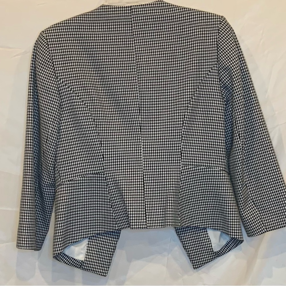 Express Suit Jacket Zebra - Picture 2 of 2